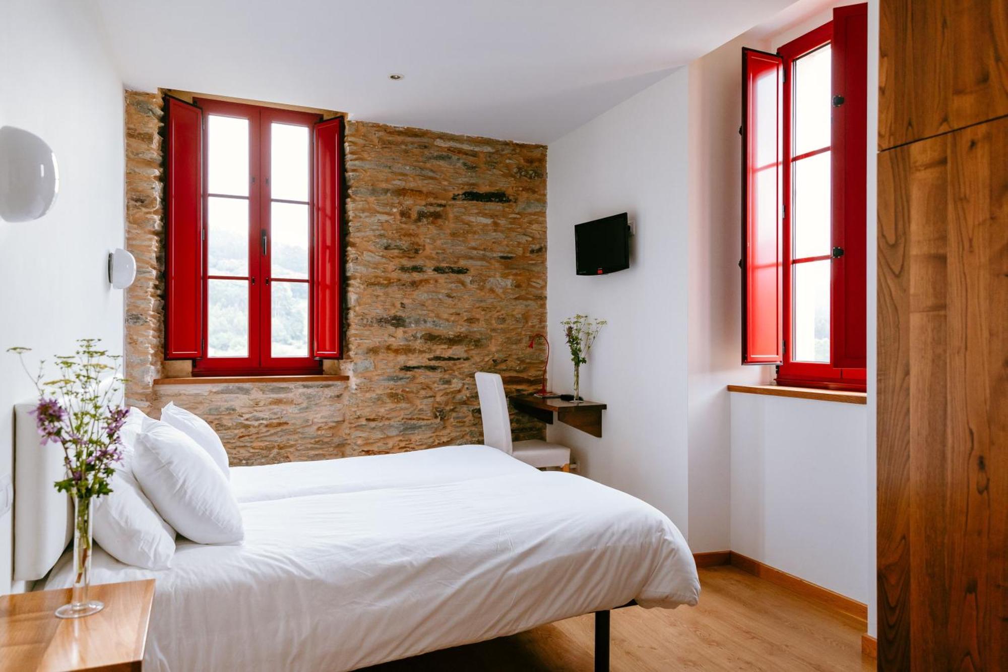 Hotel El Castano Dormilon Santa Marta de Ortigueira Eksteriør bilde
