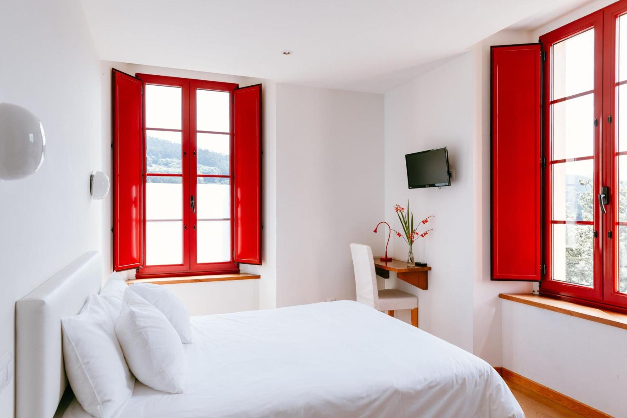 Hotel El Castano Dormilon Santa Marta de Ortigueira Eksteriør bilde